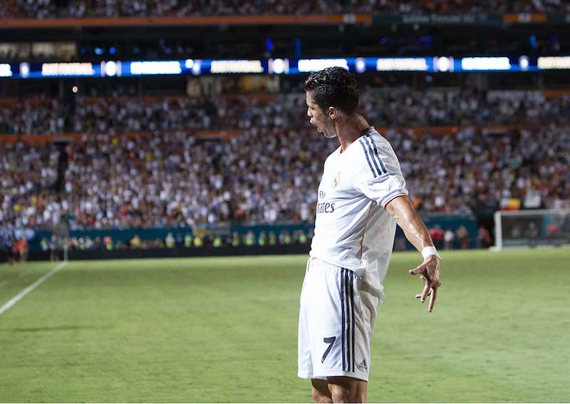 Màn ăn mừng 'siiiiii' của Cristiano Ronaldo có ý nghĩa sâu sắc gì?